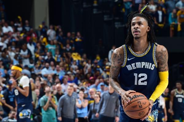 Ja Morant playing for the Grizzlies on May 3, 2022